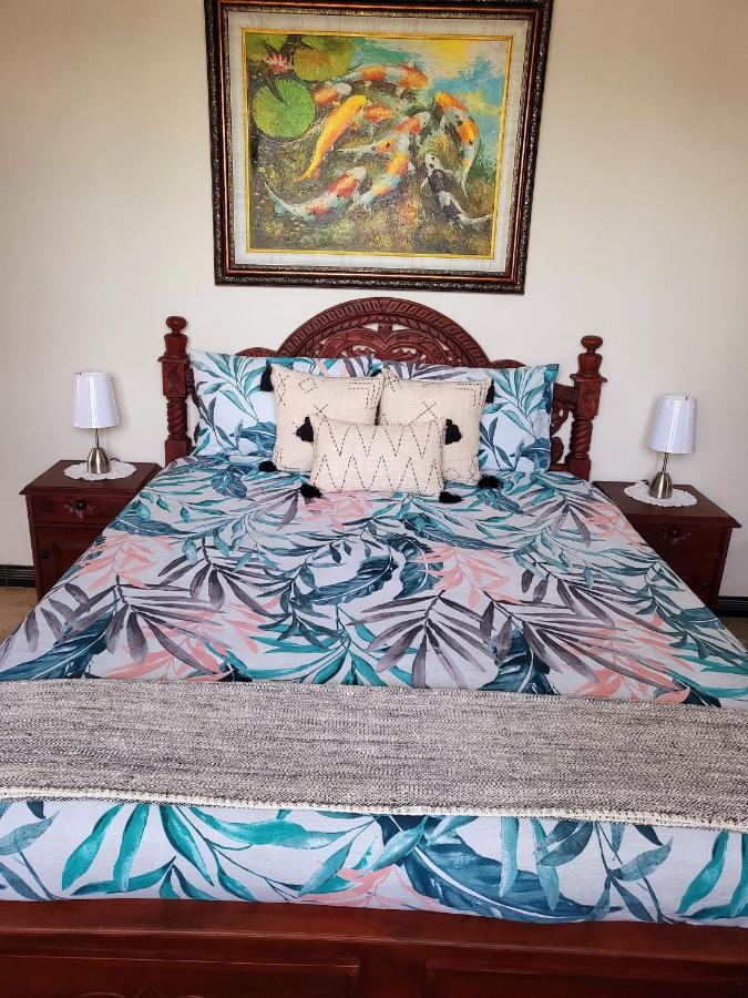 Medewi Manor Aparthotel Airsatang Екстериор снимка